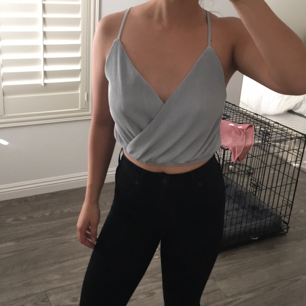 Fashion nova crop top